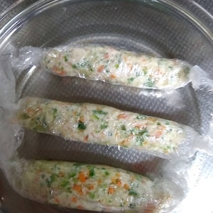 鶏ひき肉のレンジで簡単ソーセージ 離乳食後期 レシピ 作り方 By ゆきゆき666 楽天レシピ